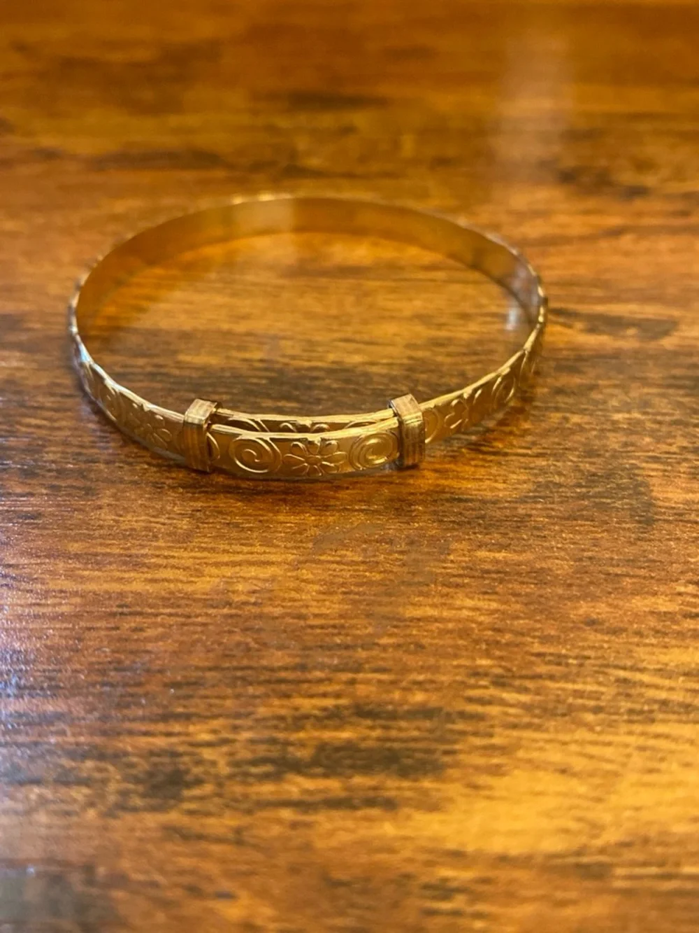 Victorian 9k Rolled Gold baby bangle